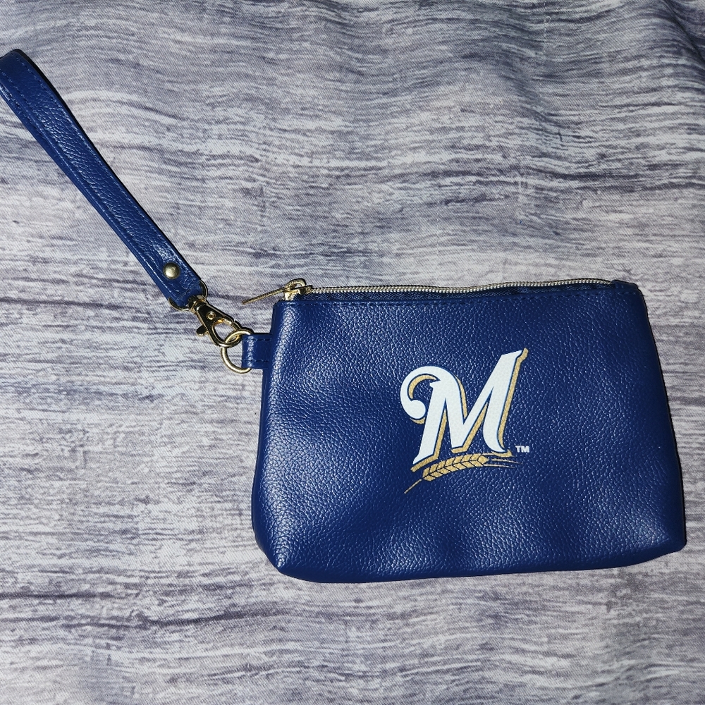 Milwaukee Brewers MLB Baseball Wristlet Wallet‎
